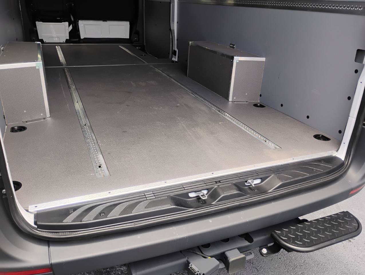 Used 2025 Mercedes-Benz Sprinter 2500 image 74