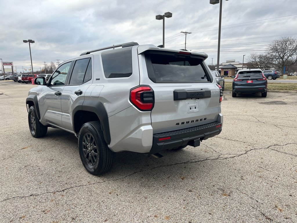 Used 2025 Toyota 4Runner TRD Sport Premium image 3