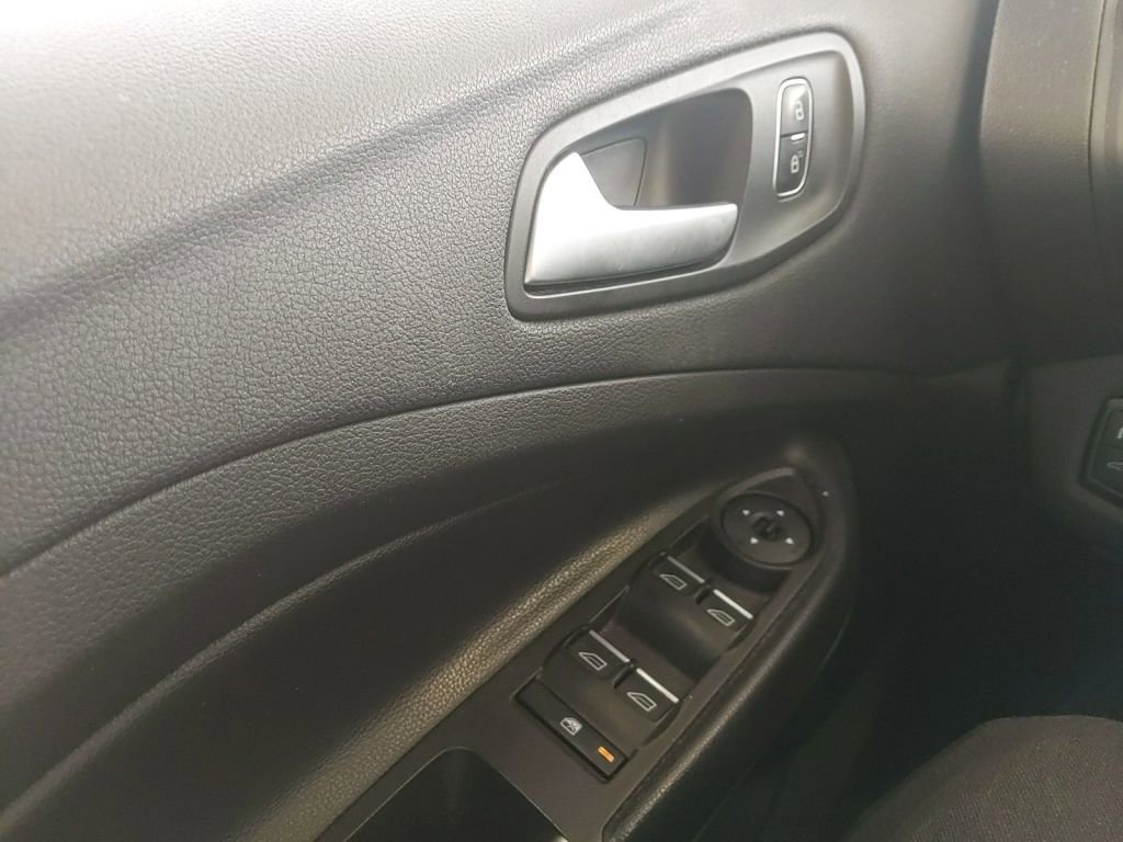 Used 2019 Ford Escape SE AWD/4WD image 27