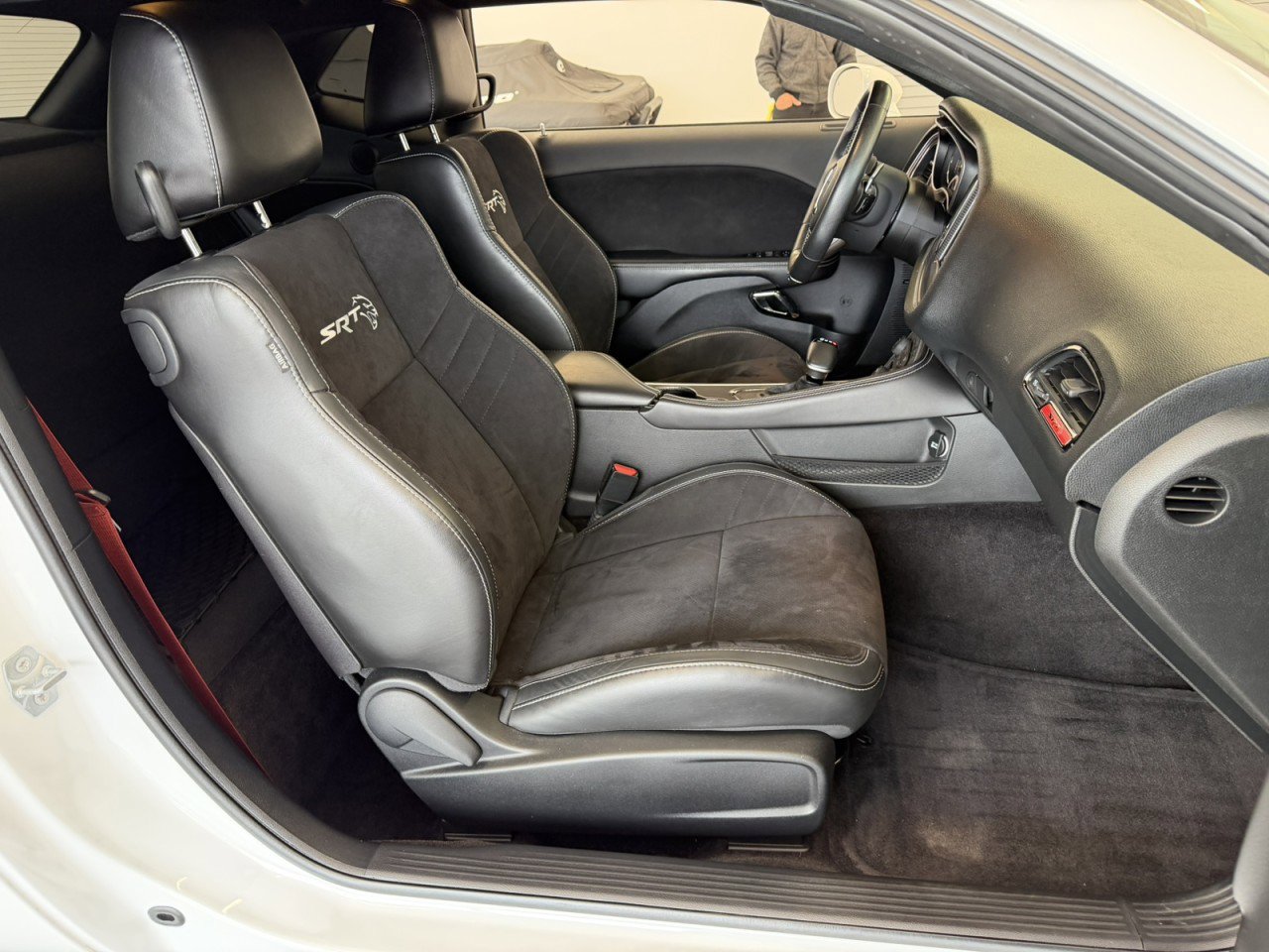 Used 2018 Dodge Challenger SRT Hellcat image 42