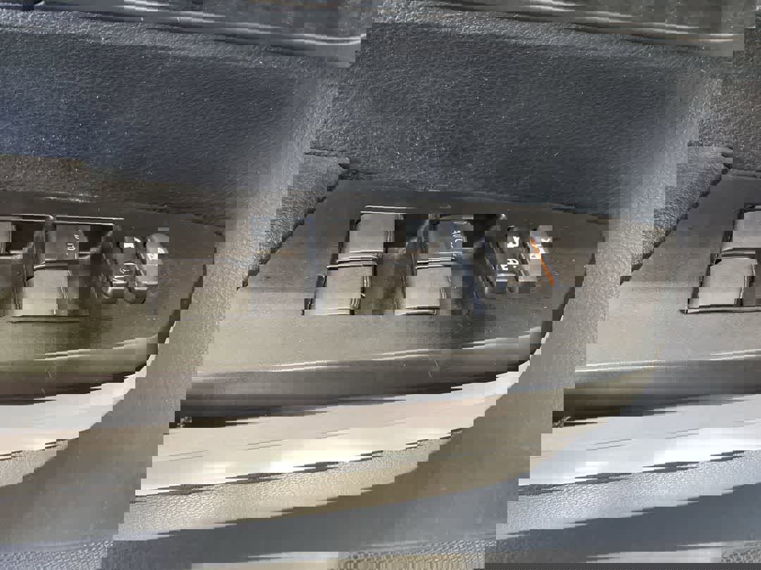 Used 2017 Toyota Tundra SR5 image 13