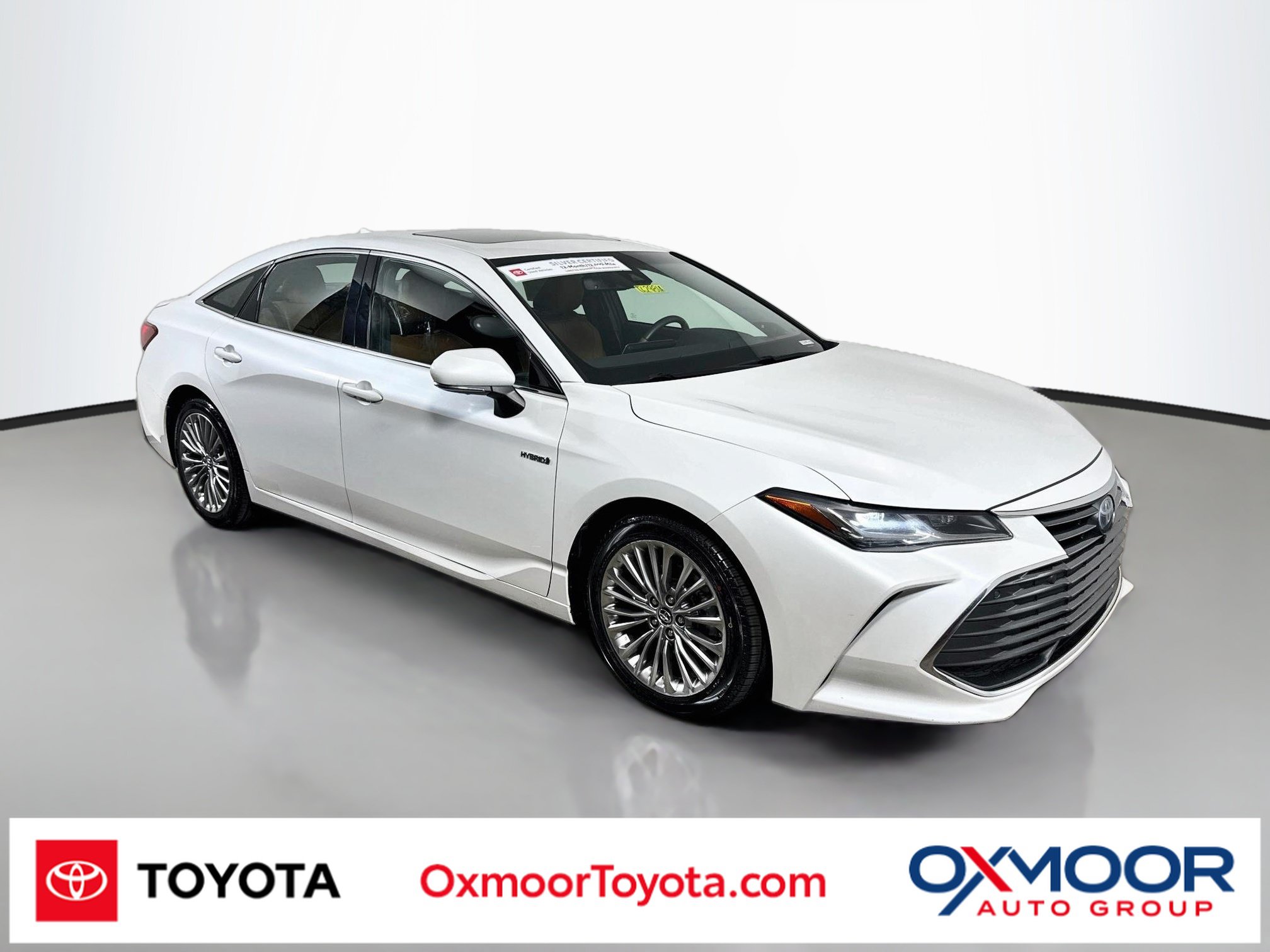 Certified 2019 Toyota Avalon Limited w/ Advanced Safety Package FWD image 1