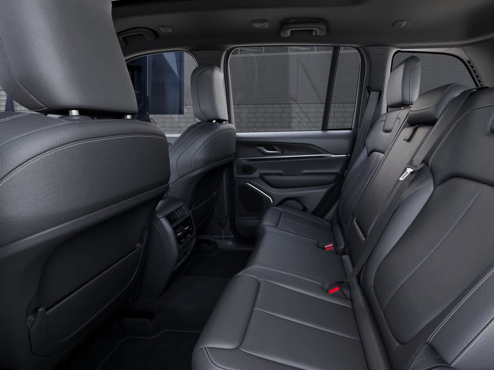 New 2026 Jeep Grand Cherokee Limited w/ Limited Altitude Package image 23