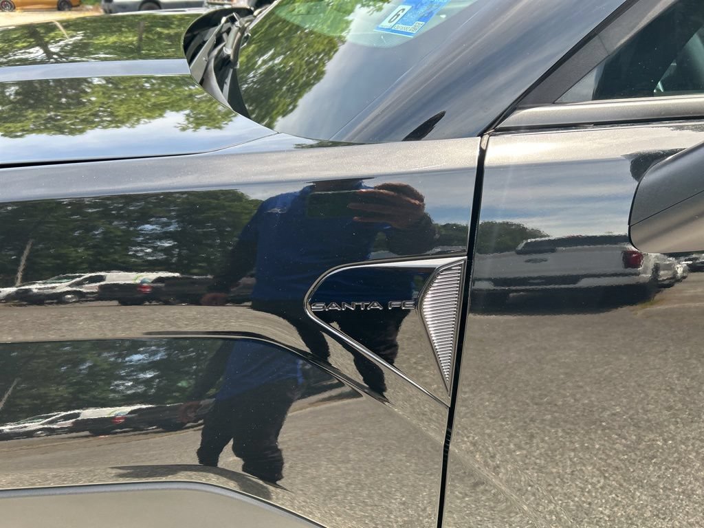 Certified 2024 Hyundai Santa Fe Limited FWD image 11