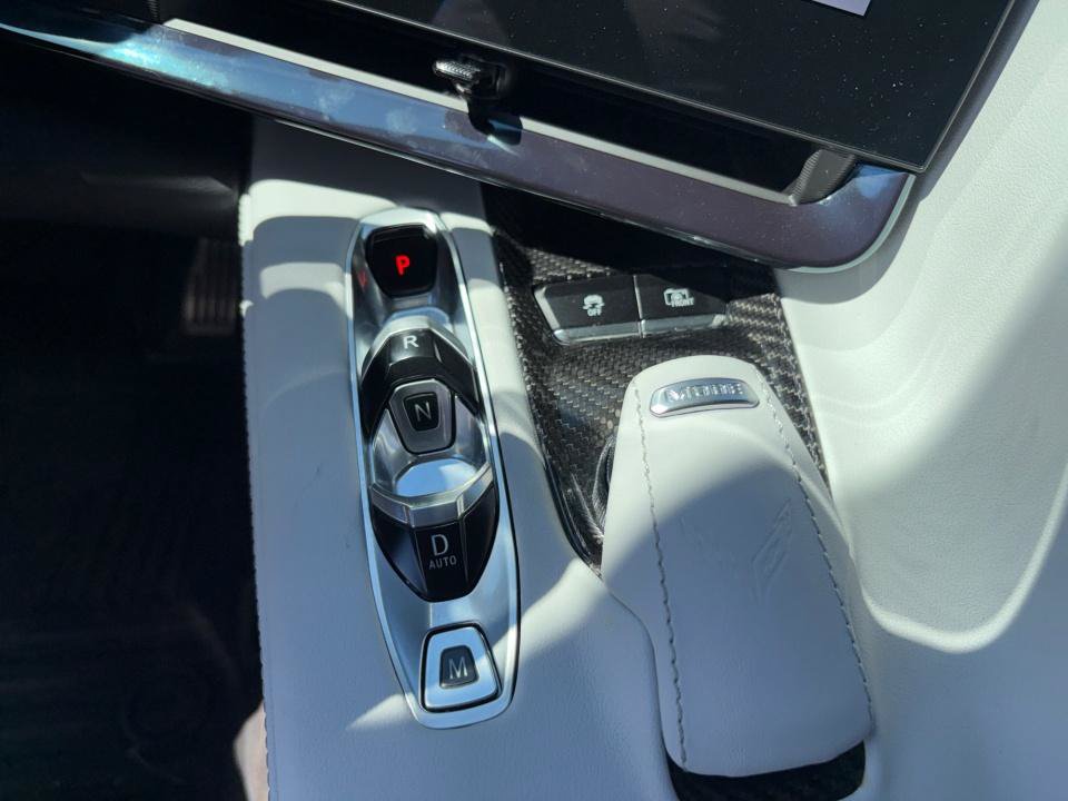 Used 2024 Chevrolet Corvette Stingray Preferred Cpe w/ Stealth Interior Trim Package RWD image 22