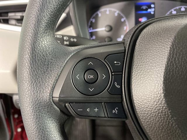 Used 2025 Toyota Corolla LE image 15