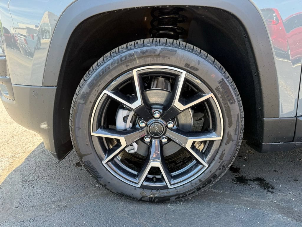 New 2026 Jeep Cherokee Overland w/ Advanced Pro Tech Group AWD/4WD image 10