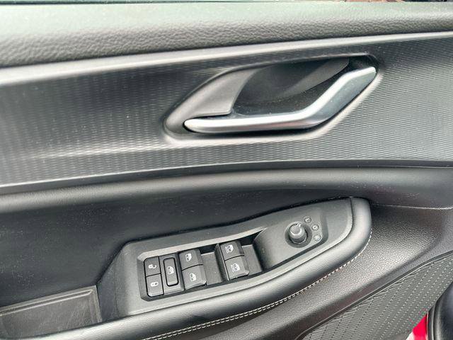 Certified 2024 Jeep Grand Cherokee Altitude image 15