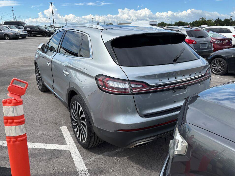 Used 2020 Lincoln Nautilus Black Label w/ Class II Trailer Tow Package AWD/4WD image 3