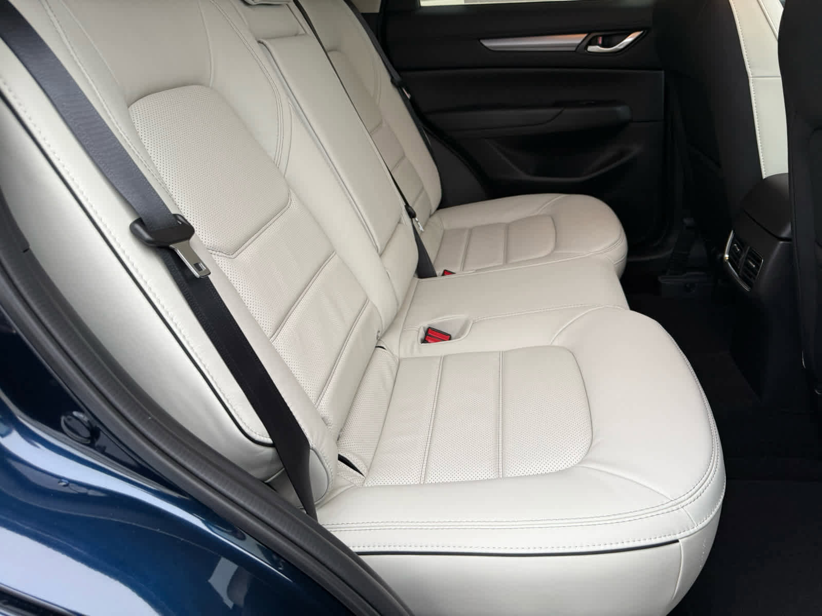 New 2025 MAZDA CX-5 AWD 2.5 S w/ Preferred Package image 8