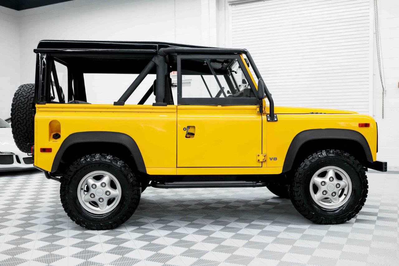 Used 1997 Land Rover Defender 90 AWD/4WD image 6