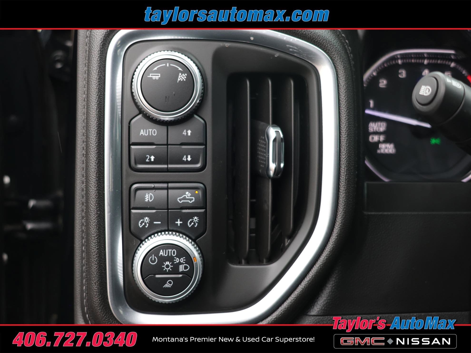 Used 2019 GMC Sierra 1500 SLT w/ SLT Premium Plus Package AWD/4WD image 32