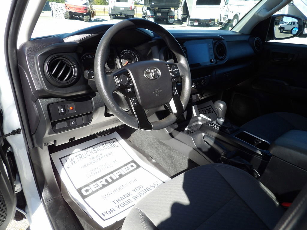 Used 2022 Toyota Tacoma SR image 24