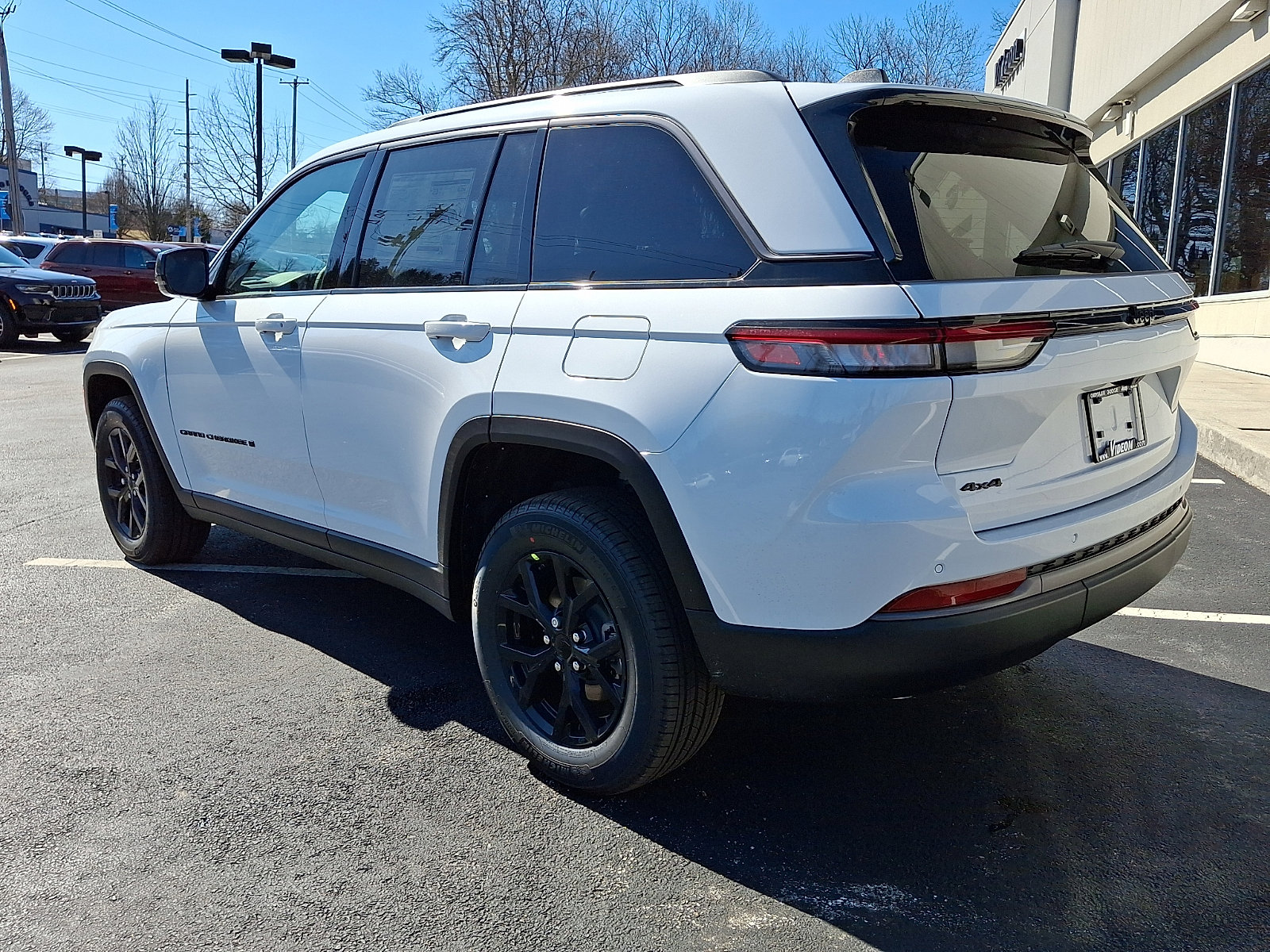 New 2026 Jeep Grand Cherokee Altitude AWD/4WD image 4