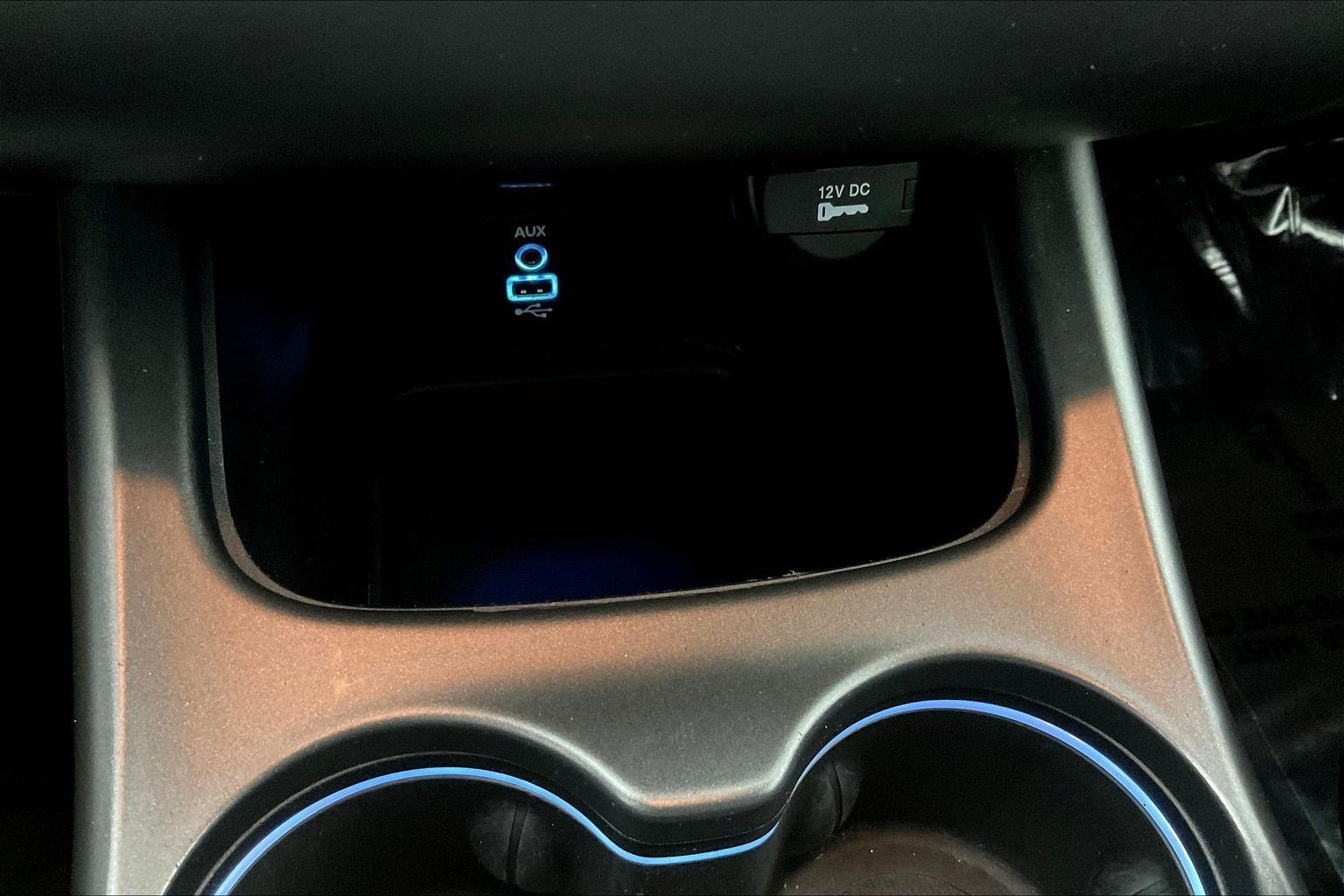 Used 2020 Dodge Journey SE w/ SE Popular Equipment Group FWD image 15