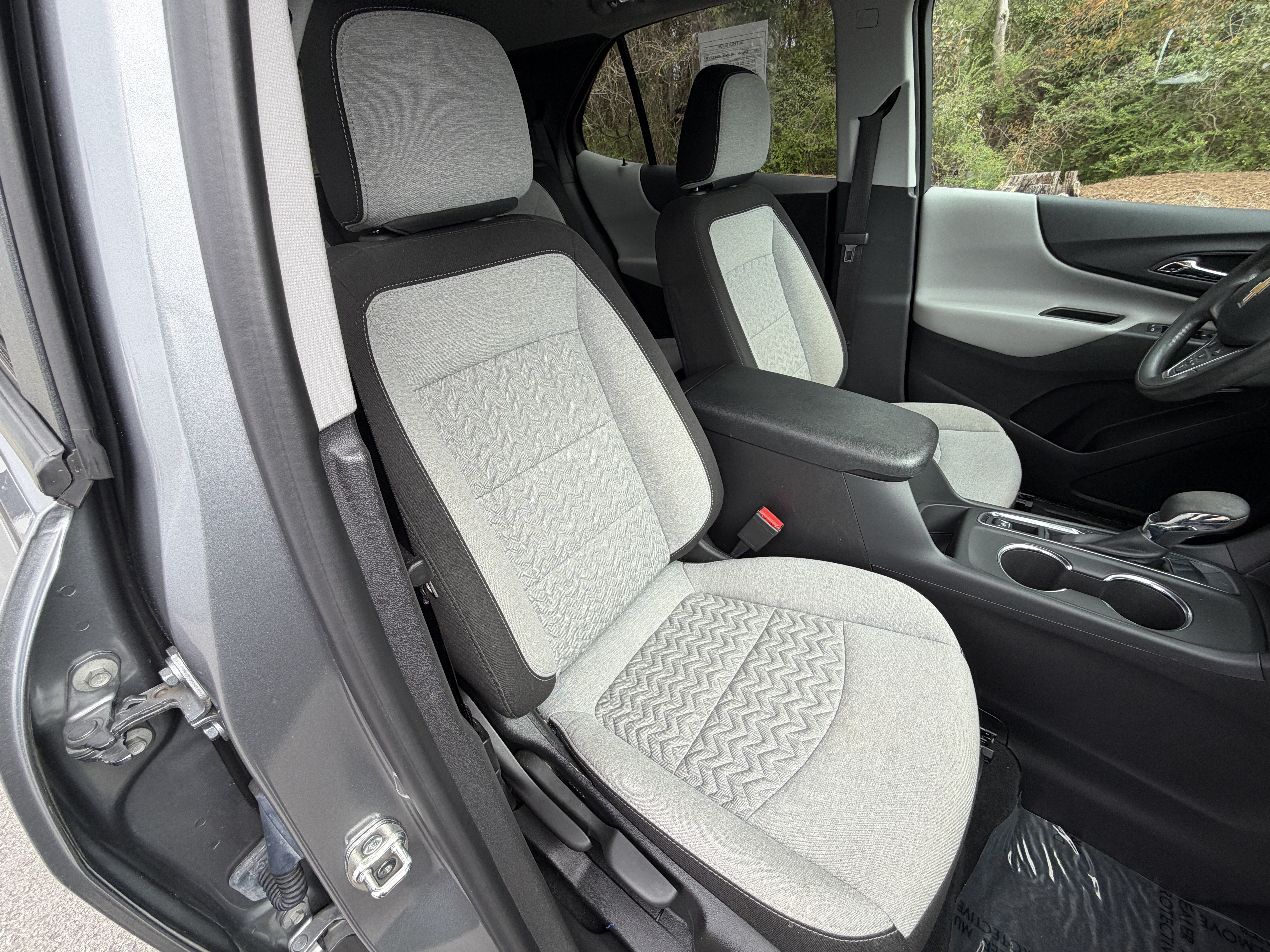 Used 2024 Chevrolet Equinox LS w/ LS Convenience Package FWD image 20