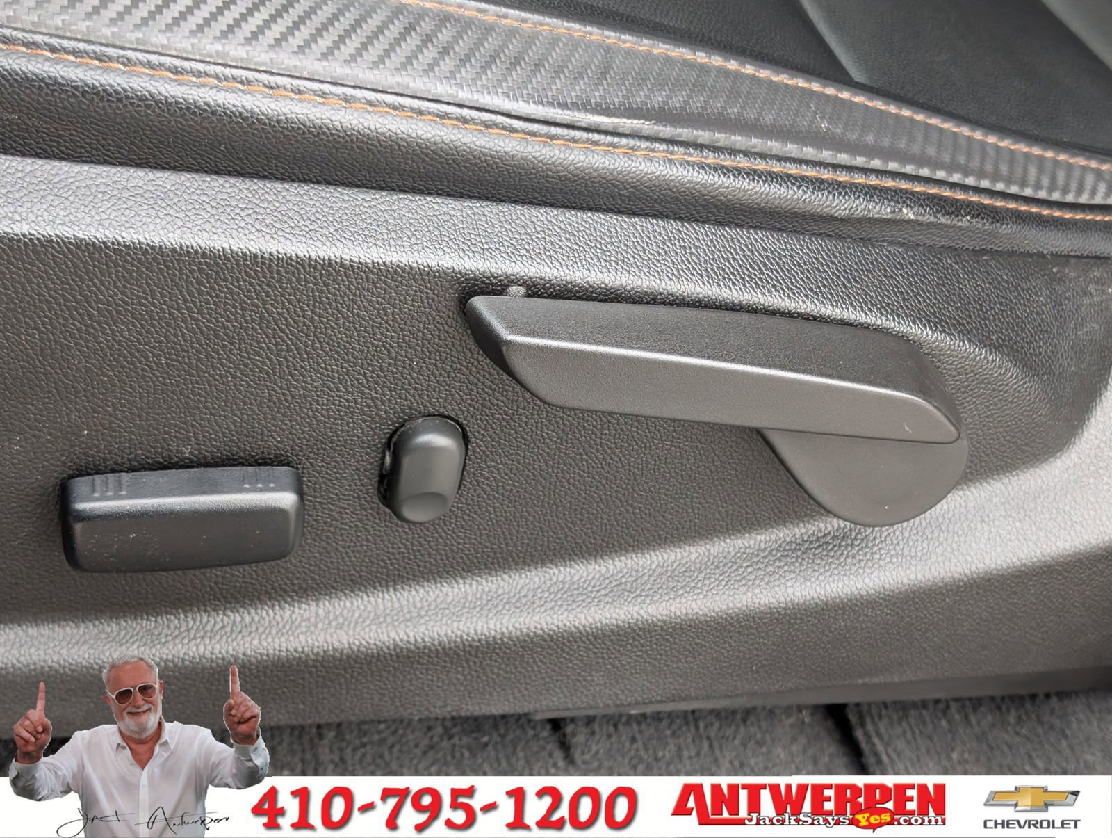 Used 2022 GMC Canyon AT4 w/ Trailering Package image 19