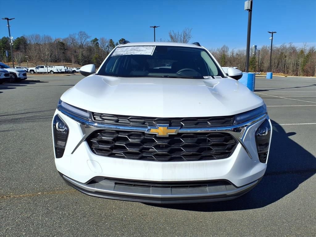 New 2026 Chevrolet Trax LS w/ LS Convenience Package image 30