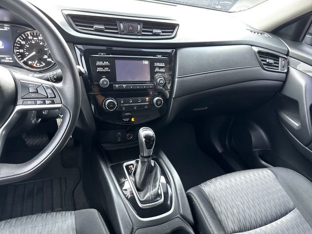 Used 2017 Nissan Rogue S image 24