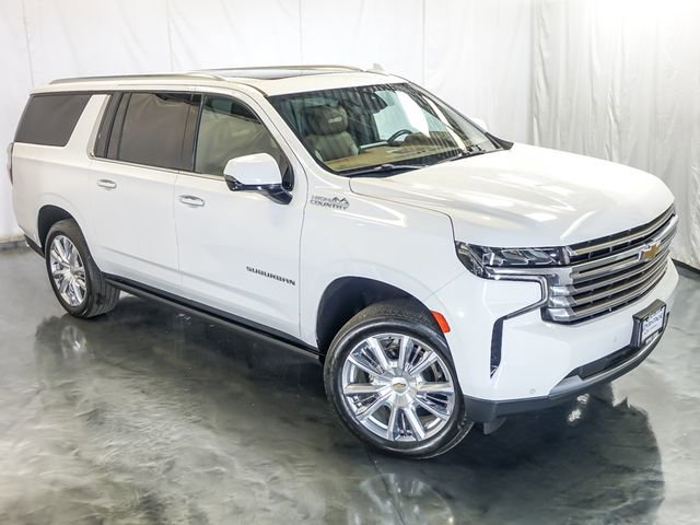 Certified 2022 Chevrolet Suburban High Country w/ Premium Package AWD/4WD image 6