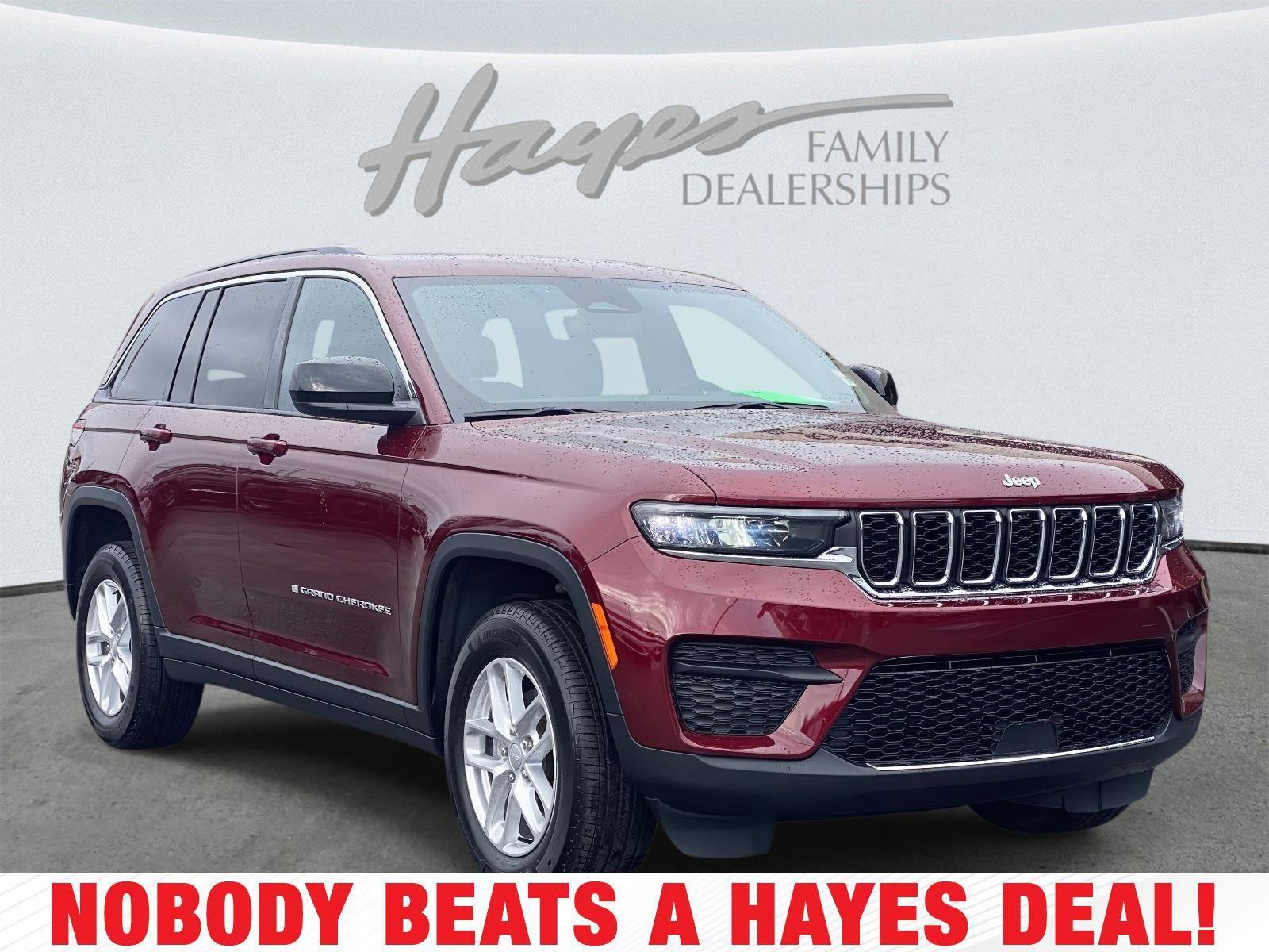 Certified 2024 Jeep Grand Cherokee Laredo X image 1