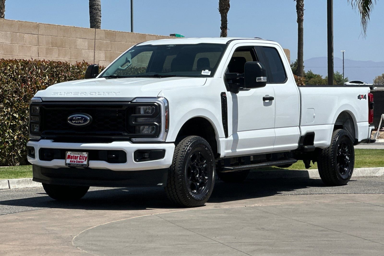 Used 2025 Ford F250 XL w/ STX Appearance Package image 8