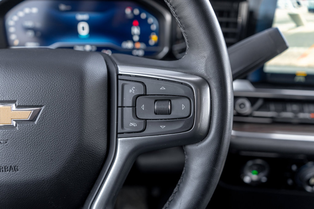 Used 2024 Chevrolet Silverado 1500 LT AWD/4WD image 22