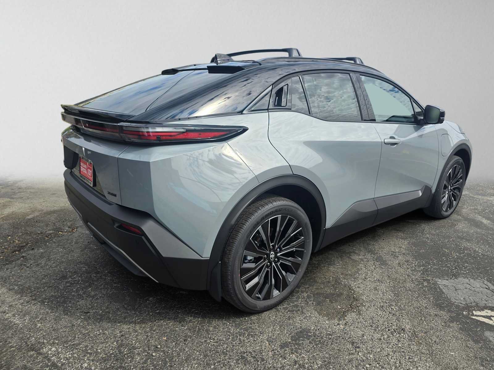 New 2026 Toyota C-HR AWD/4WD image 3