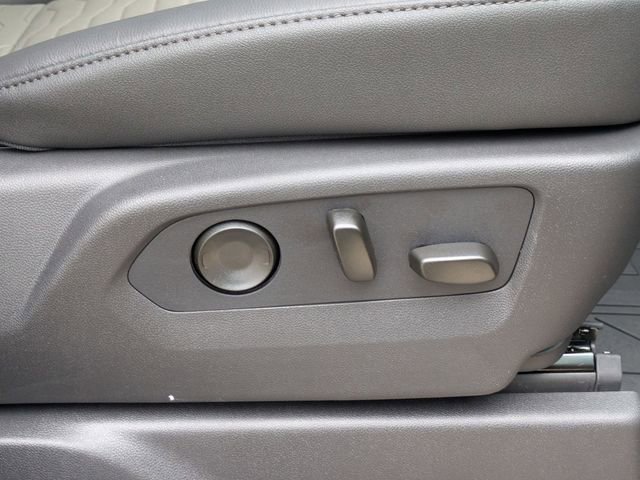 New 2026 Chevrolet Silverado 1500 ZR2 w/ Dark Appearance Package AWD/4WD image 39