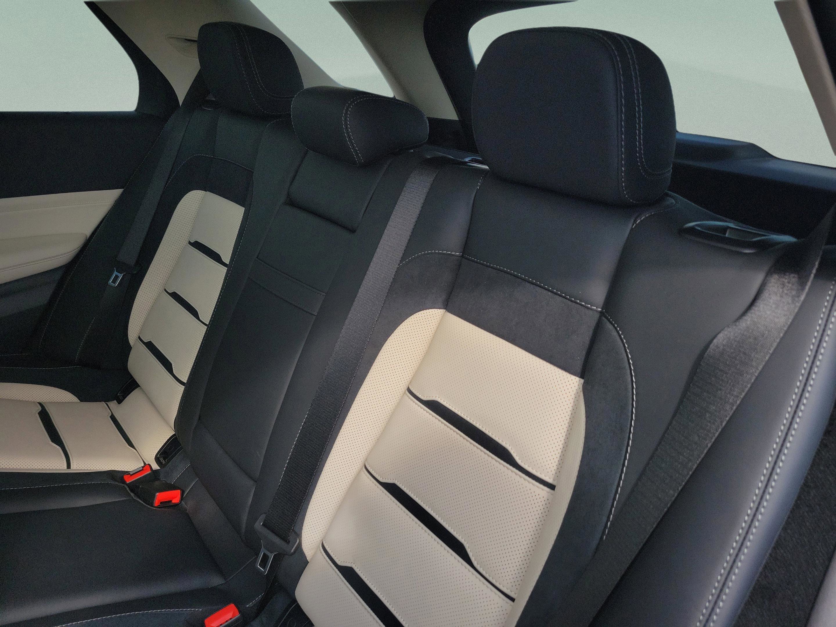 New 2026 Mercedes-Benz GLE 53 AMG 4MATIC image 14