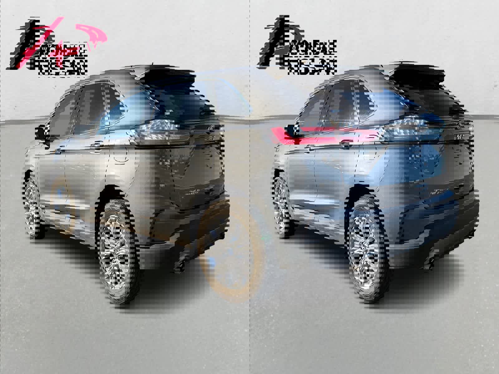 Used 2022 Ford Edge Titanium image 3