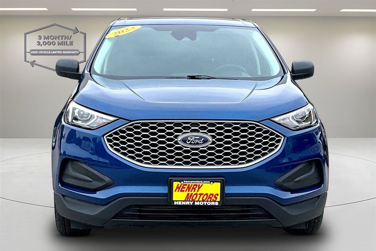 Used 2023 Ford Edge SE AWD/4WD image 2