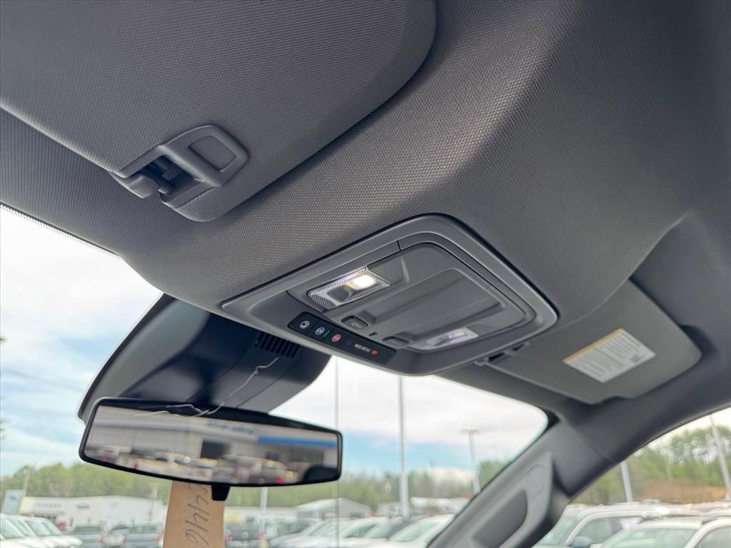 Used 2026 Chevrolet Silverado 1500 W/T w/ WT Value Package image 24