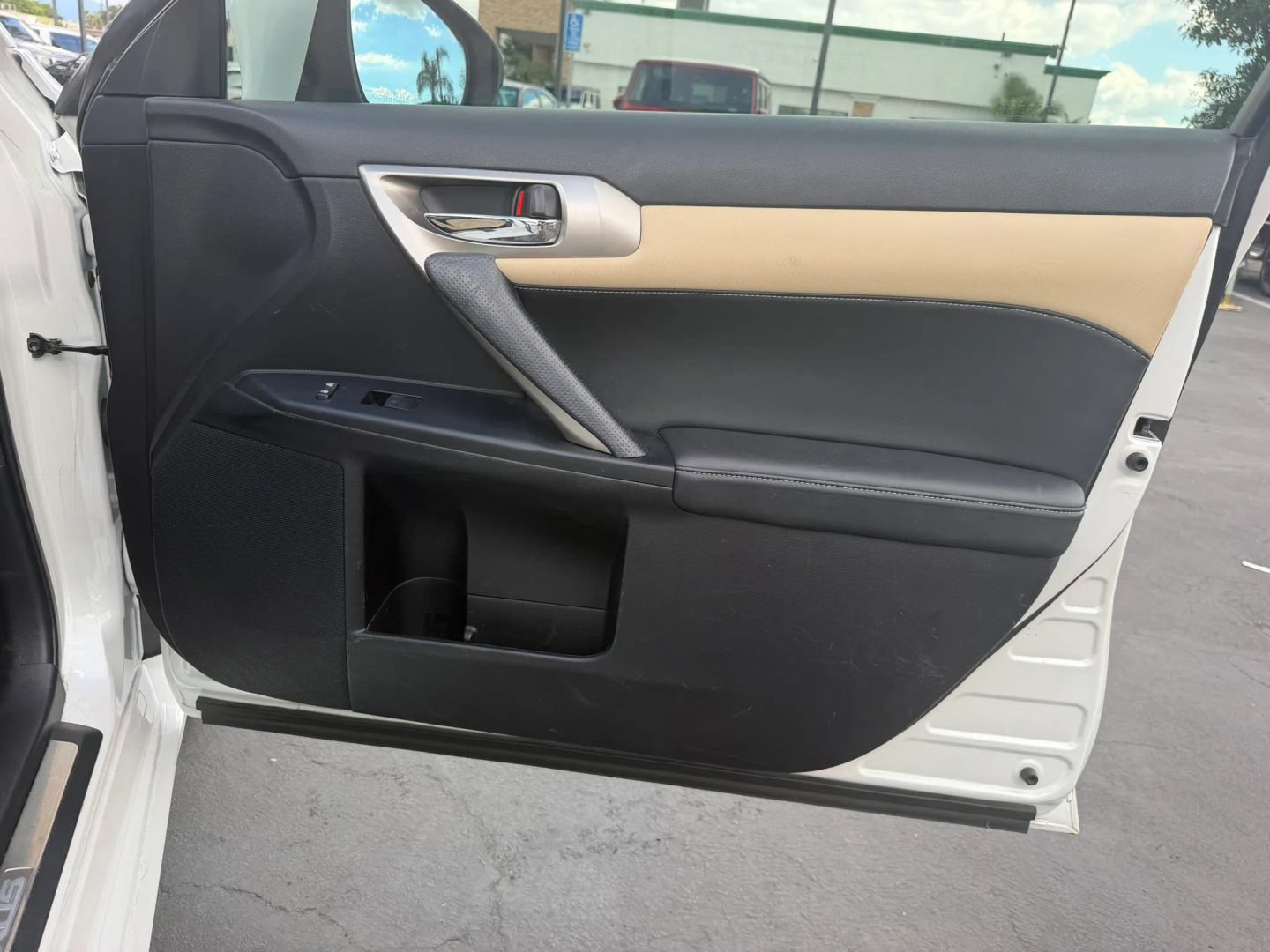 Used 2016 Lexus CT 200h w/ Accessory Package 2 FWD image 35