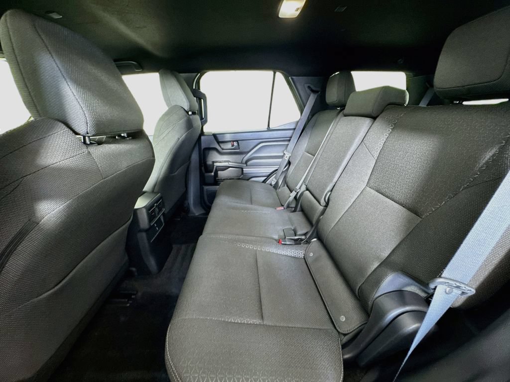 Used 2026 Toyota 4Runner SR5 AWD/4WD image 26