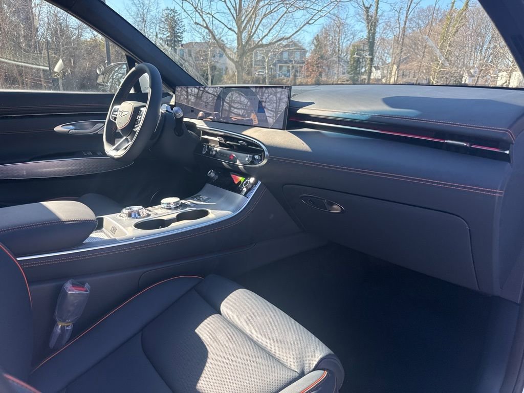 New 2026 Genesis GV70 2.5T Sport Prestige AWD/4WD image 33