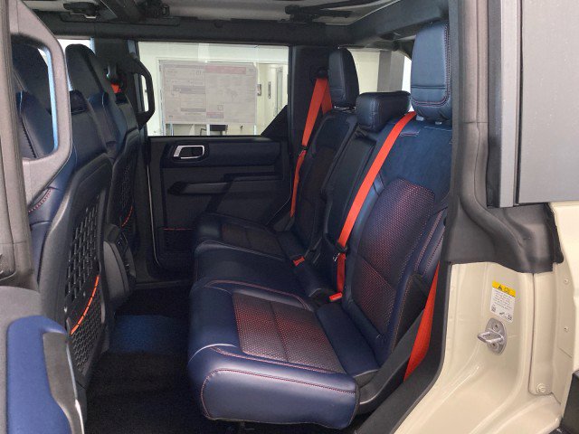 New 2025 Ford Bronco Raptor w/ Interior Carbon Fiber Pack image 16