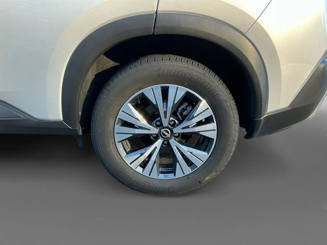 Used 2023 Nissan Rogue SV image 15