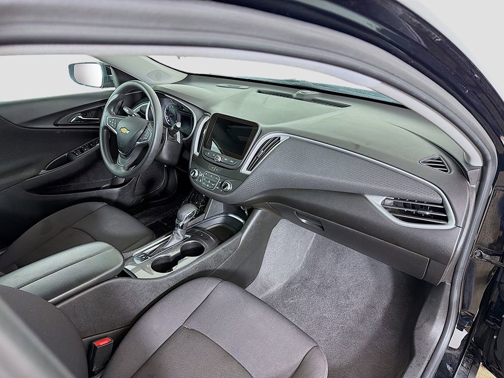 Used 2023 Chevrolet Malibu LT image 16