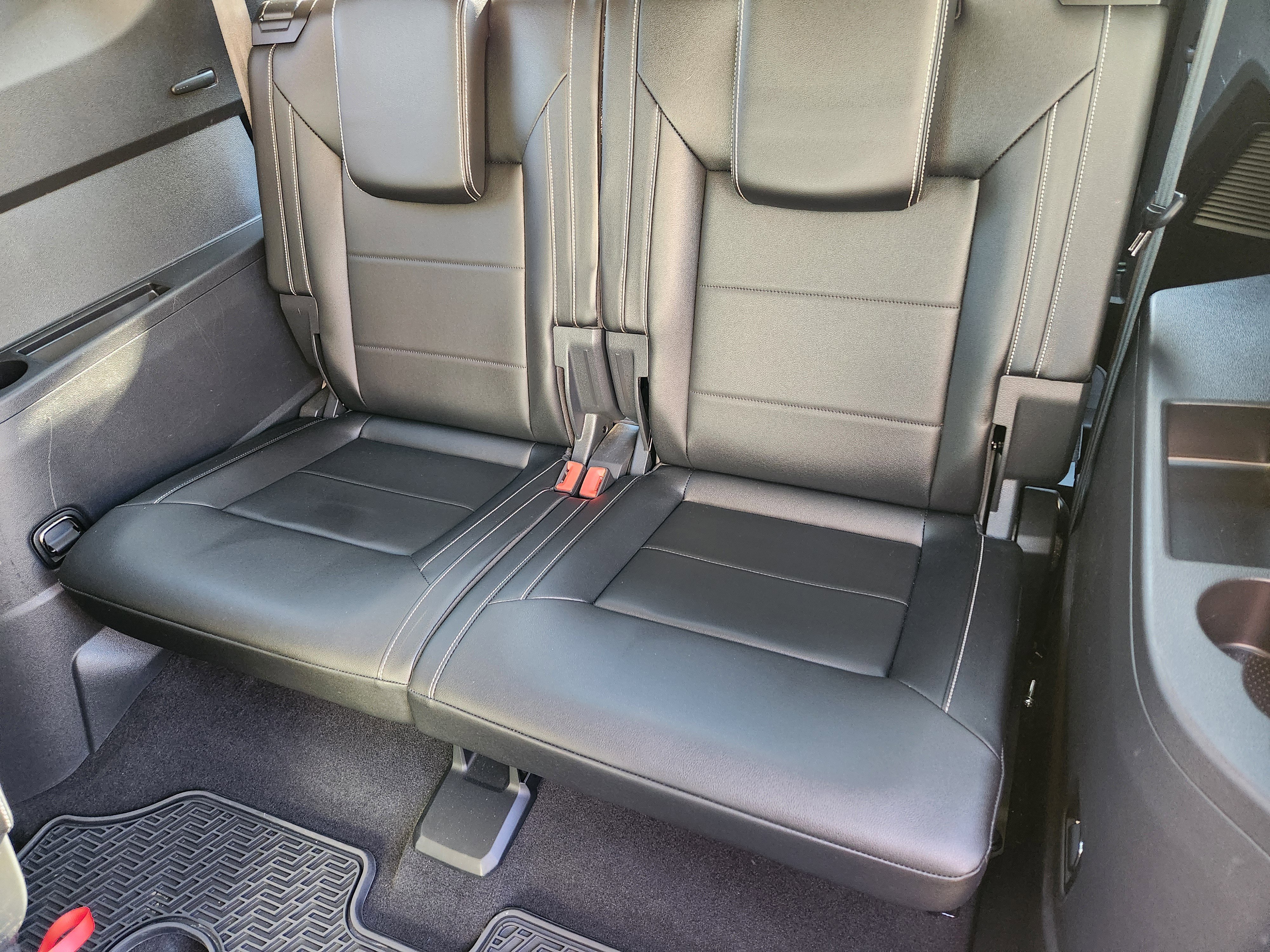 Used 2021 Volkswagen Atlas SEL image 31