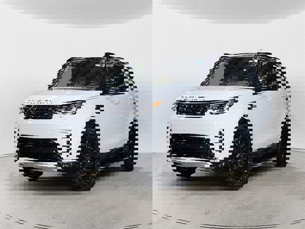 New 2025 Land Rover Discovery Dynamic SE