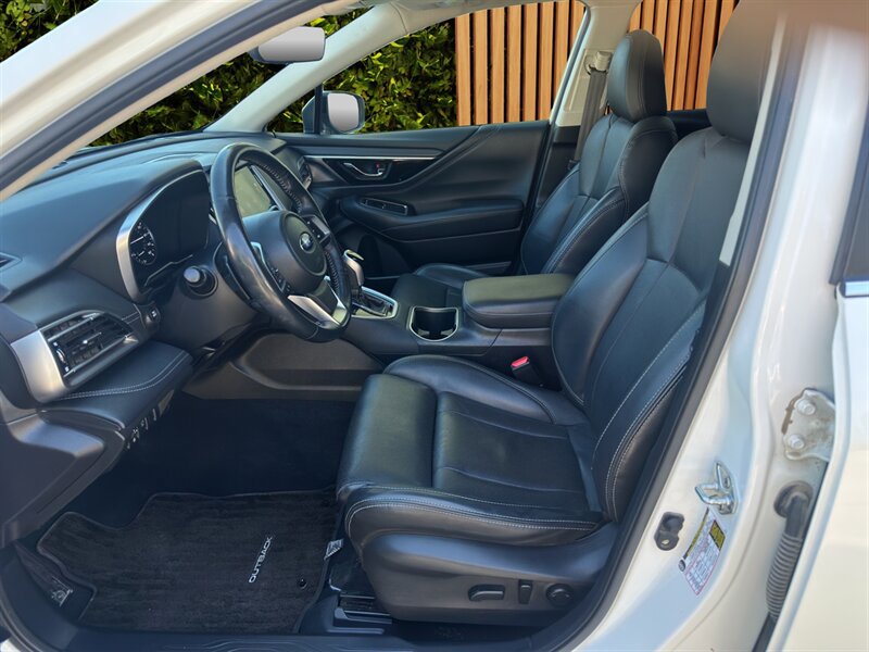 Used 2022 Subaru Outback Limited AWD/4WD image 8