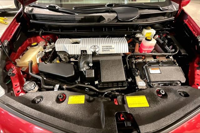 Used 2014 Toyota Prius V Two image 10