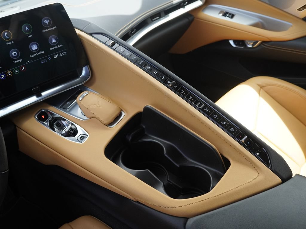 Used 2020 Chevrolet Corvette Stingray Preferred Cpe w/ 2LT Preferred Equipment Group RWD image 26