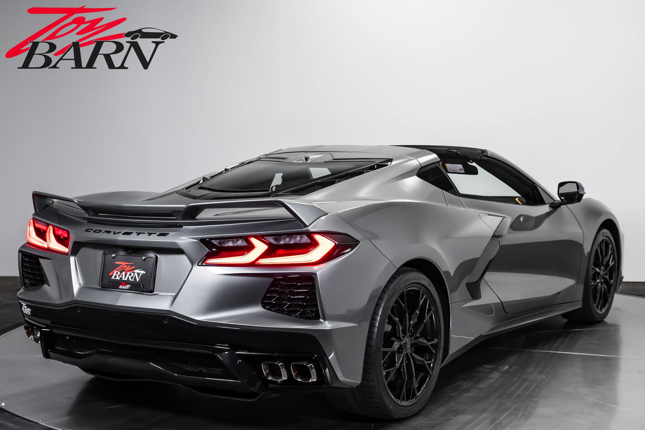 Used 2023 Chevrolet Corvette Stingray Preferred Cpe w/ Z51 Performance Package RWD image 5