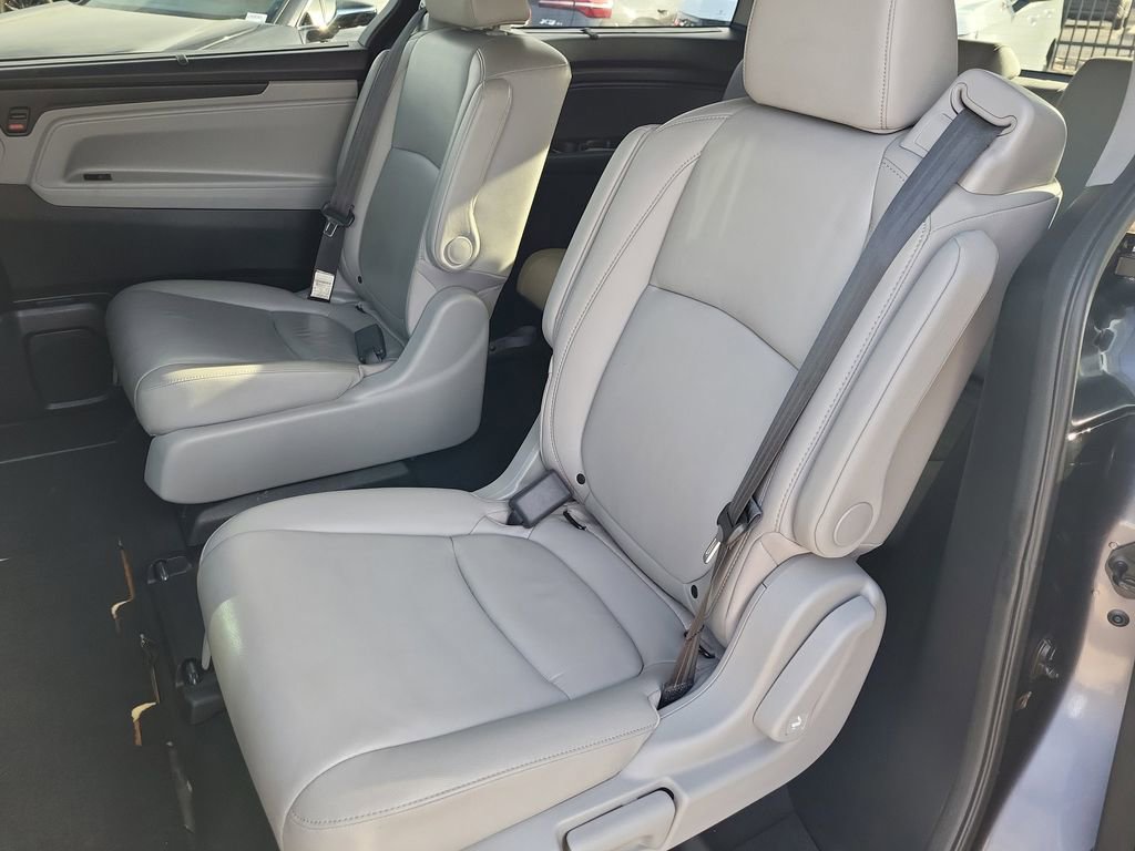 Used 2020 Honda Odyssey Elite image 12