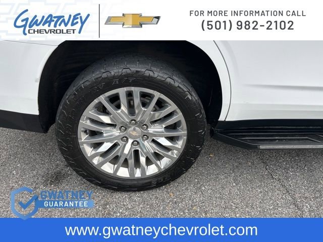Used 2024 Chevrolet Tahoe LT w/ LT Signature Package AWD/4WD image 11