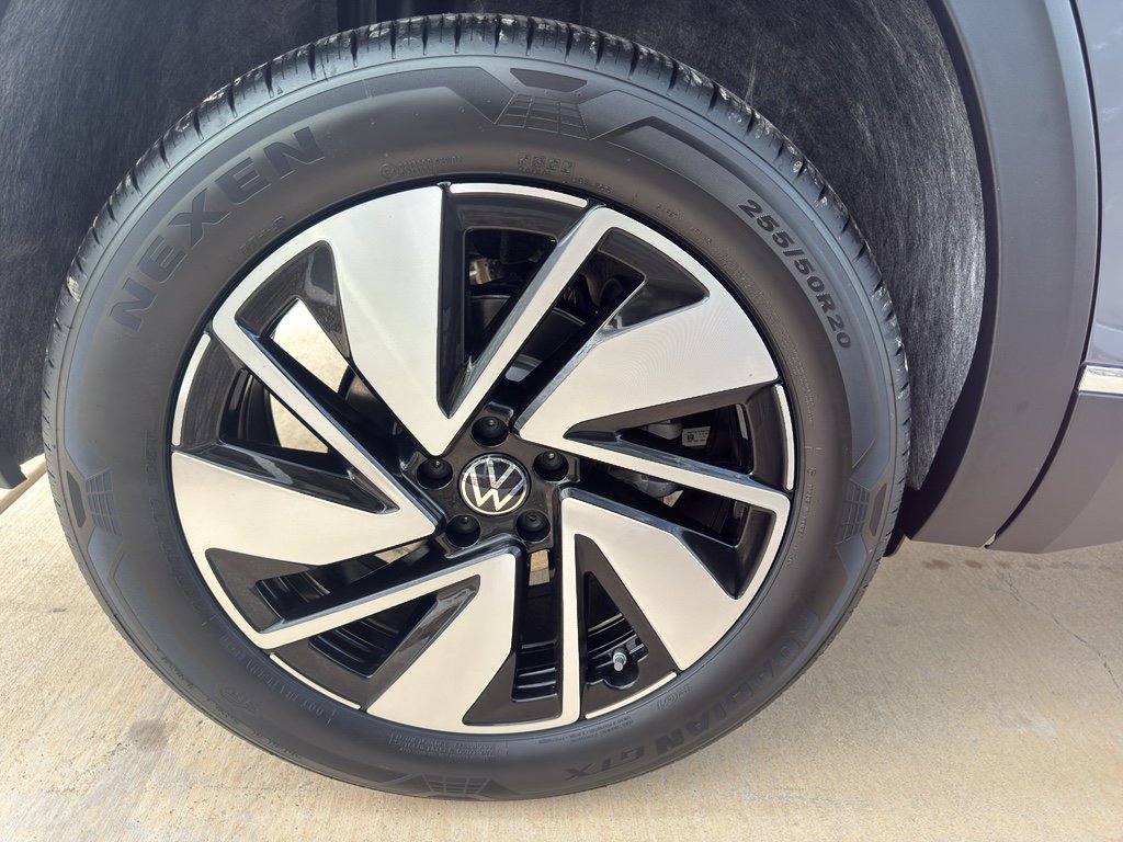 New 2026 Volkswagen Atlas SEL image 21