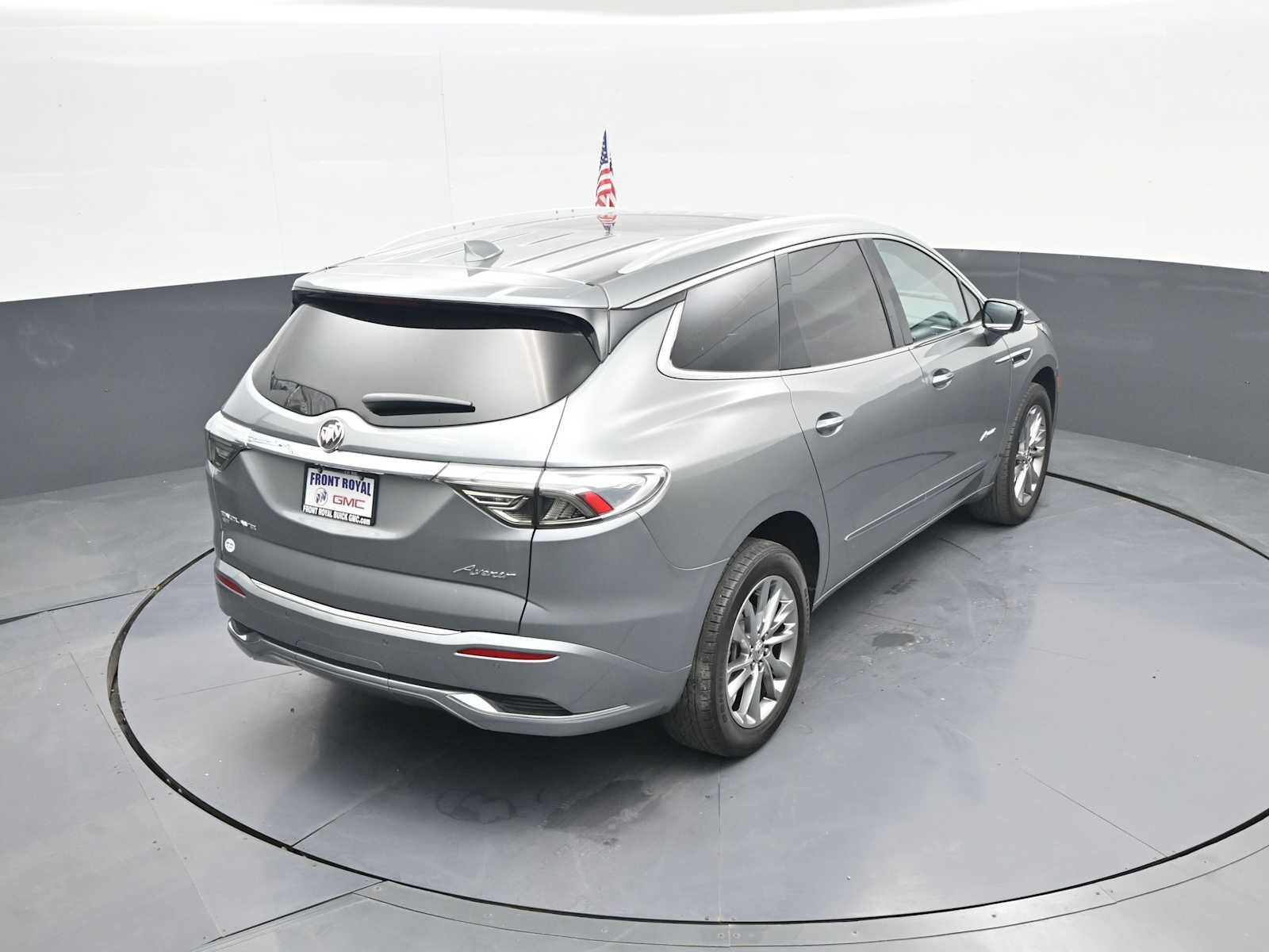 Used 2024 Buick Enclave Avenir AWD/4WD image 39