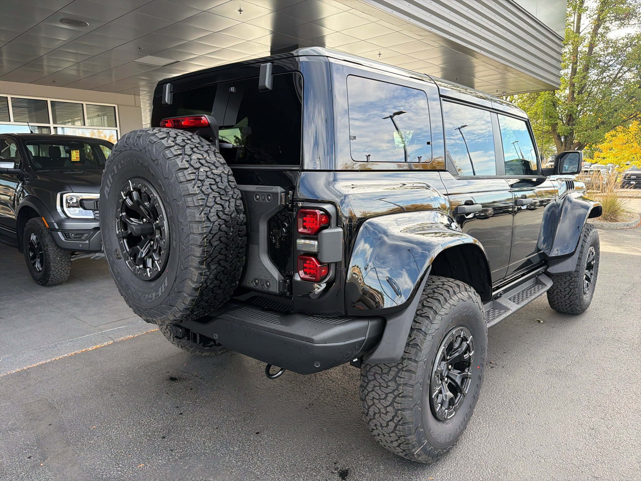 New 2026 Ford Bronco Raptor AWD/4WD image 19